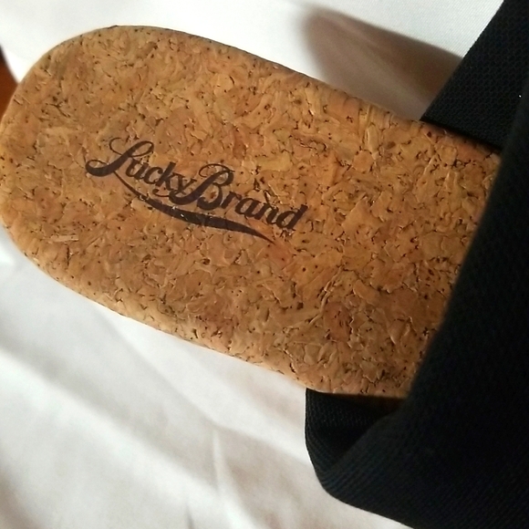 Lucky Brand "Marilynn" 4 inch cork/ stretch fabric platform shoes. Size 10 - Picture 6 of 7